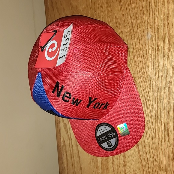 NEW YORK SNAPBACK HAT - Picture 2 of 5